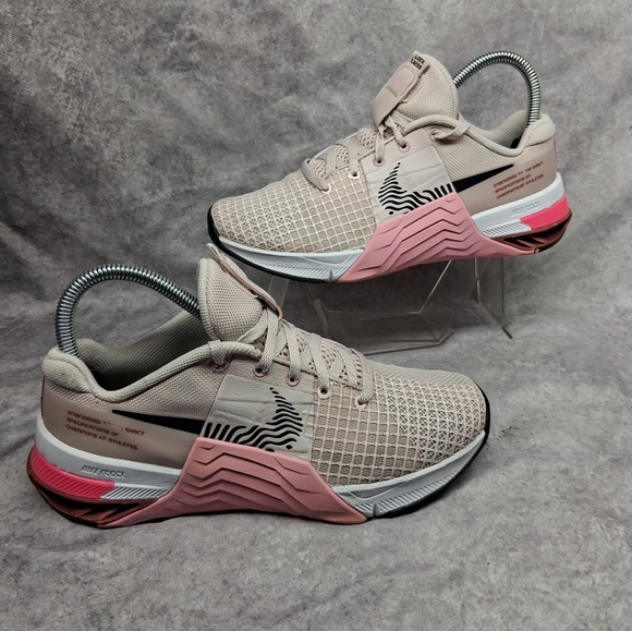 Nike Metcon Shoes - Nike Metcon 8 Training Shoes Womens Size 6.5 Pink Beige DO9327-600 Sneakers